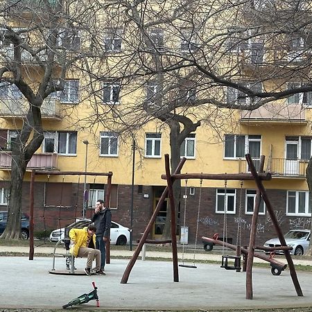 Appartamento Sunny House One Bratislava Esterno foto