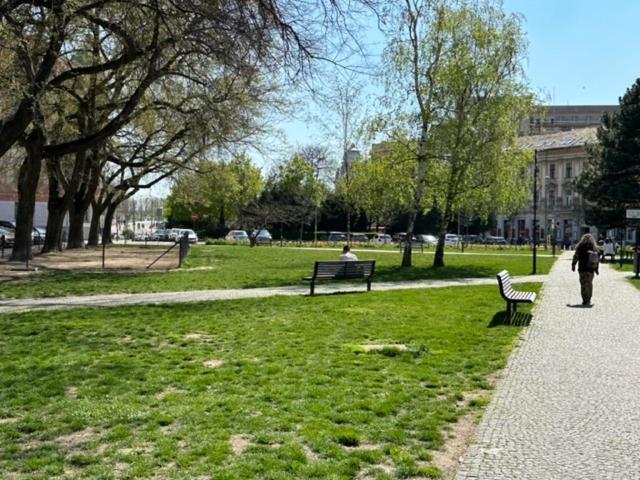 Appartamento Sunny House One Bratislava Esterno foto