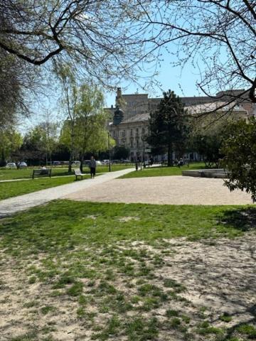 Appartamento Sunny House One Bratislava Esterno foto